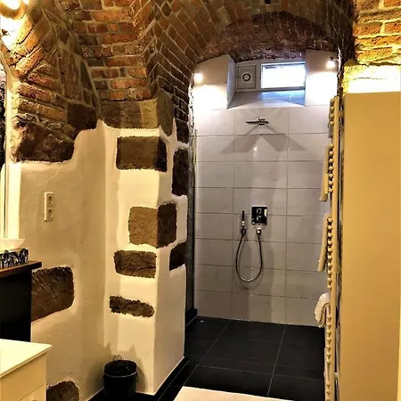 Historical Luxury Homes - Luxus Colloseum