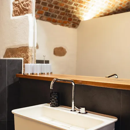 Historical Luxury Homes - Luxus Colloseum