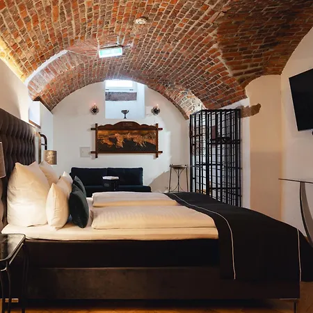 Historical Luxury Homes - Luxus Colloseum Apartment *